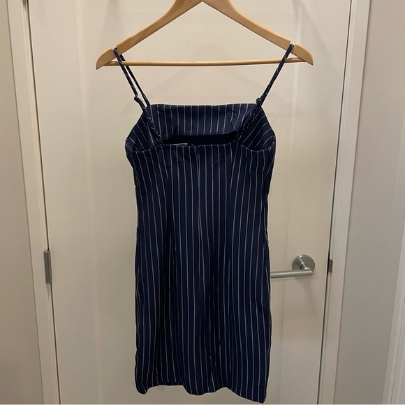 Forever 21 Pinstripe mini dress - Picture 2 of 4